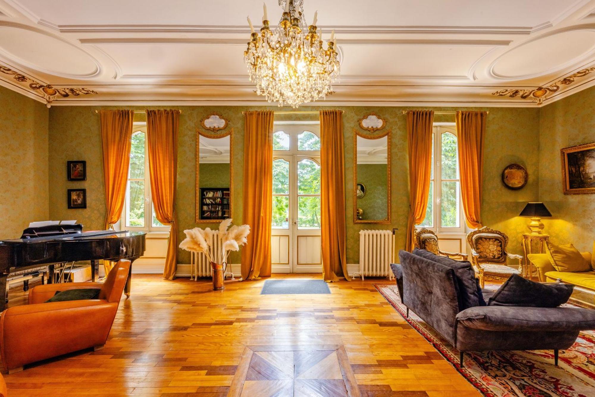 Le Manoir Du Thouron Hotel Saint-Sulpice  Exterior foto